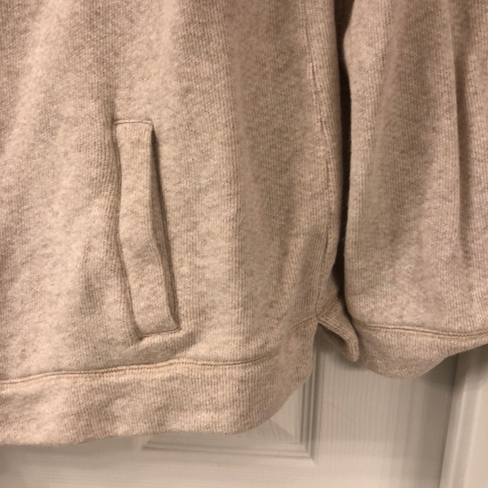 Pullover - Picture 3 of 3